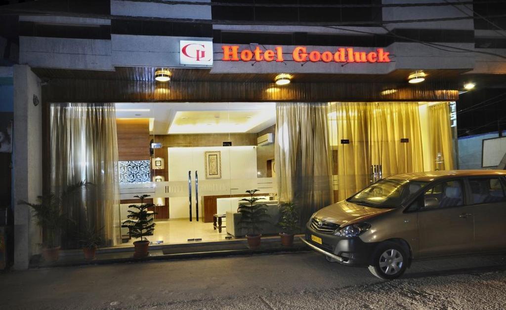 Airport Hotel Goodluck New Delhi Luaran gambar