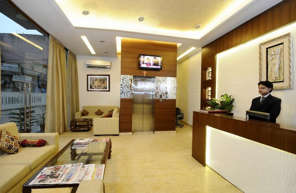 Airport Hotel Goodluck New Delhi Luaran gambar